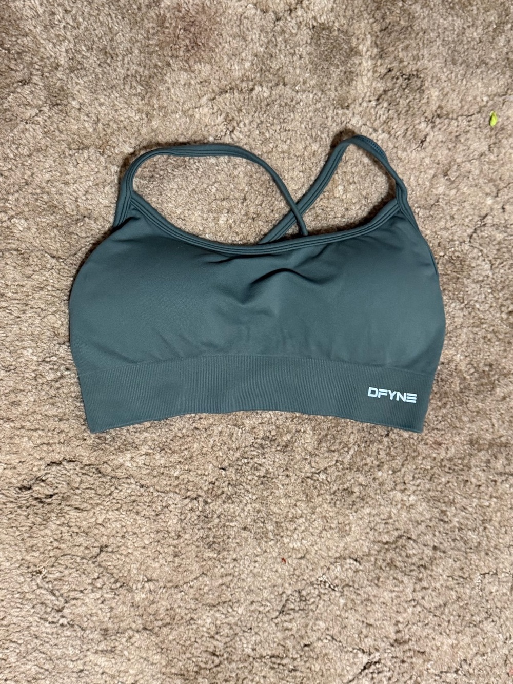 dfyne sports bra in olive